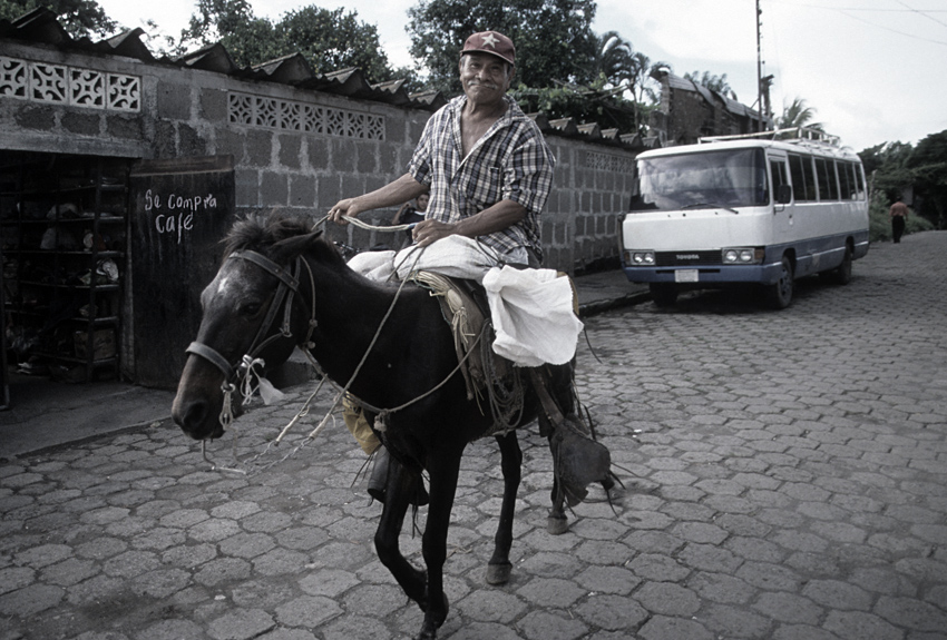 Nicaragua 2003