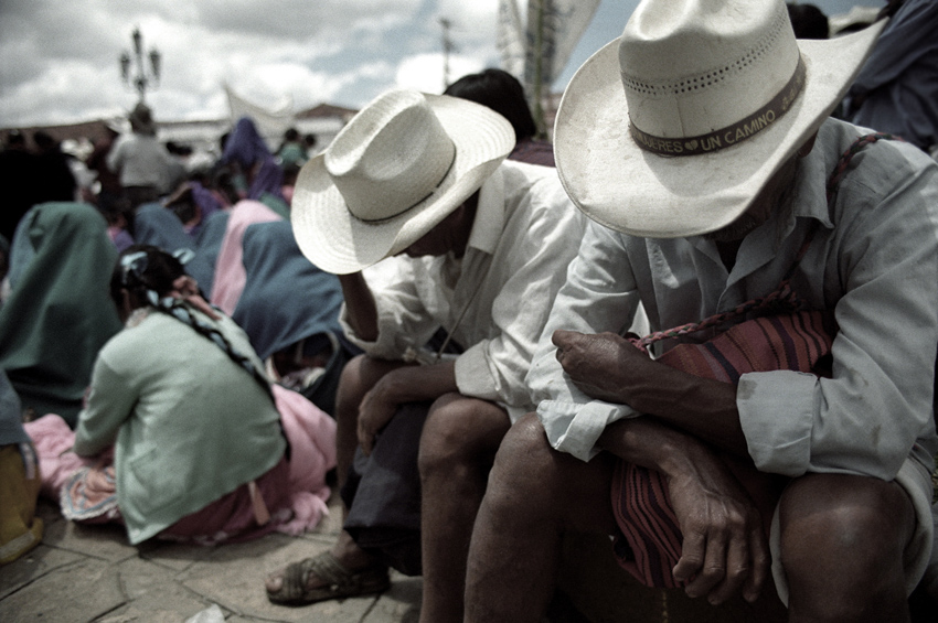 EZLN protest against militarization in Chiapas, San Cristóbal de las Casas 1999