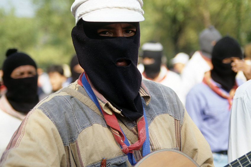 EZLN protest against militarization in Chiapas, México D.F. 1999